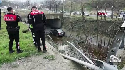 İstanbul’da otomobil su kanalına uçtu