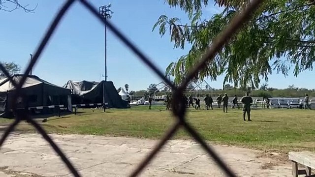 Militares mexicanos construyen albergues para recibir a deportados desde EEUU