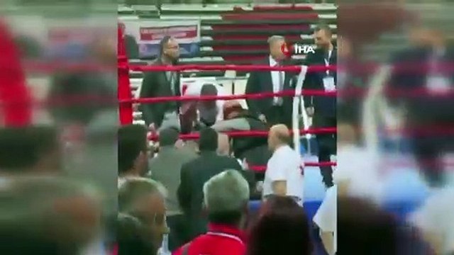 Kick boks maçında kavga ring dışına taştı... Kavga anları kamerada