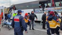 Konya’nda yolcu otobüsü, park halindeki kamyona çarptı: Ölü ve yaralılar var