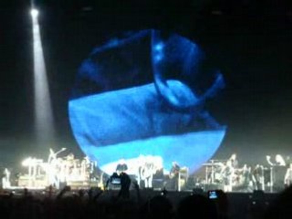 Roger Waters - Time - Live at Coachella