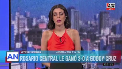 Murió un delfín en Mar del Tuyú: un turista lo sacó del agua