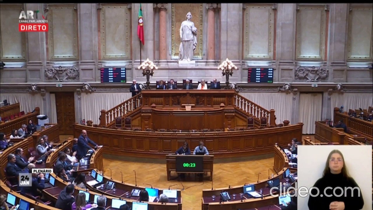 Debate interrompido na AR