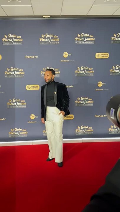John Legend au photocall du "Gala des pièces jaunes, le concert évenement" à La Défense Arena à Nanterre le 23 janvier 2025. Le gala des Pièces Jaunes 2025 sera diffusé le 28 janvier, sur France 2 et sur la plateforme France.Tv.© Bestimage