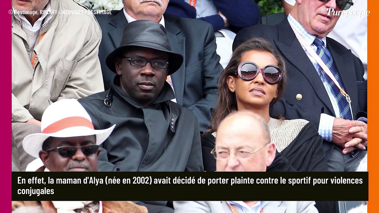 "10 000 euros par jour..." : Karine Le Marchand parle de sa vie passée avec un ex-footballeur