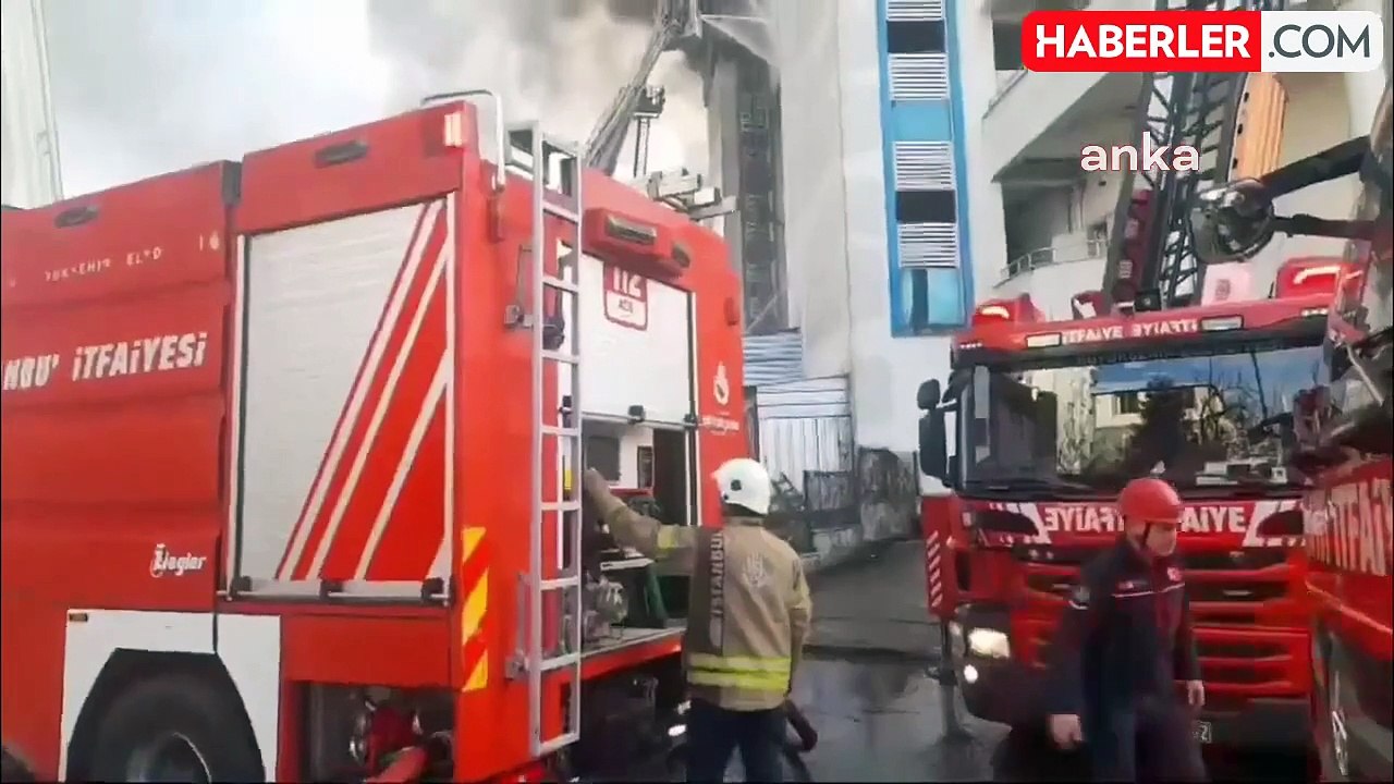 Sultanbeyli'de Tekstil Atölyesinde Yangın
