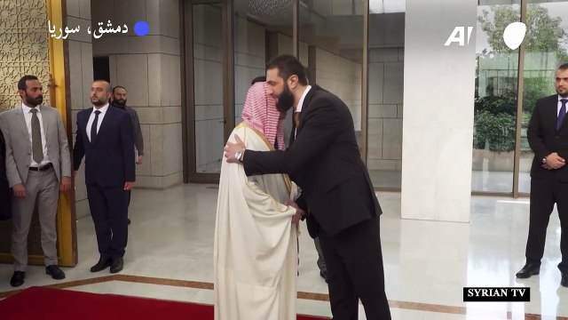 أحمد الشرع يلتقي الأمير فيصل بن فرحان في دمشق