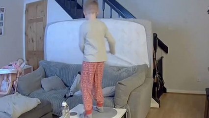 Hilarious contrast between two siblings as one rushes to Dad while the other minds his own business