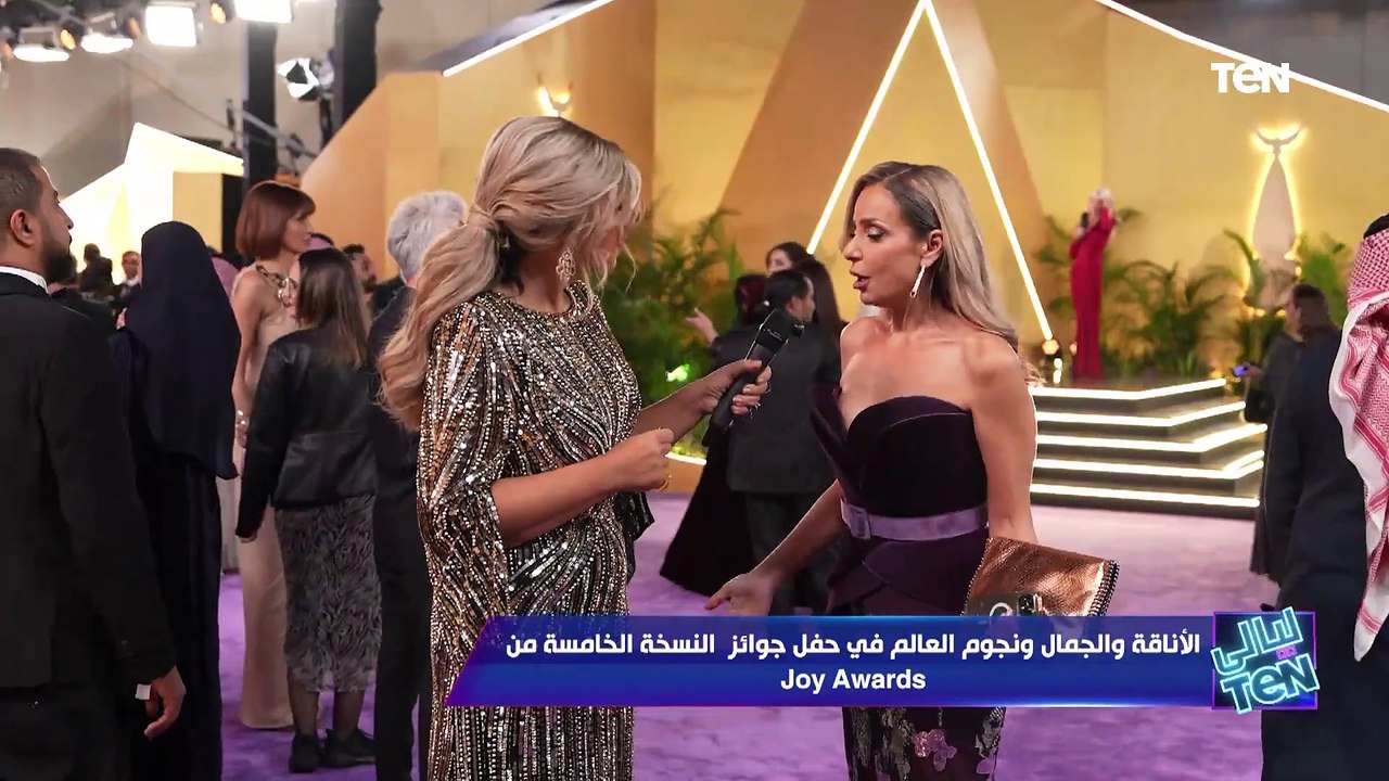 الفنانة ريم البارودي من حفل جوائز جوي أورد: انا بجهز للوك من 20 ديسمبر