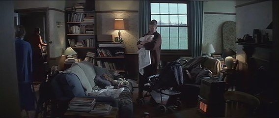 The War Zone 1999 ‧ Thriller/Drama  starring Ray Winstone, Tilda Swinton Cast