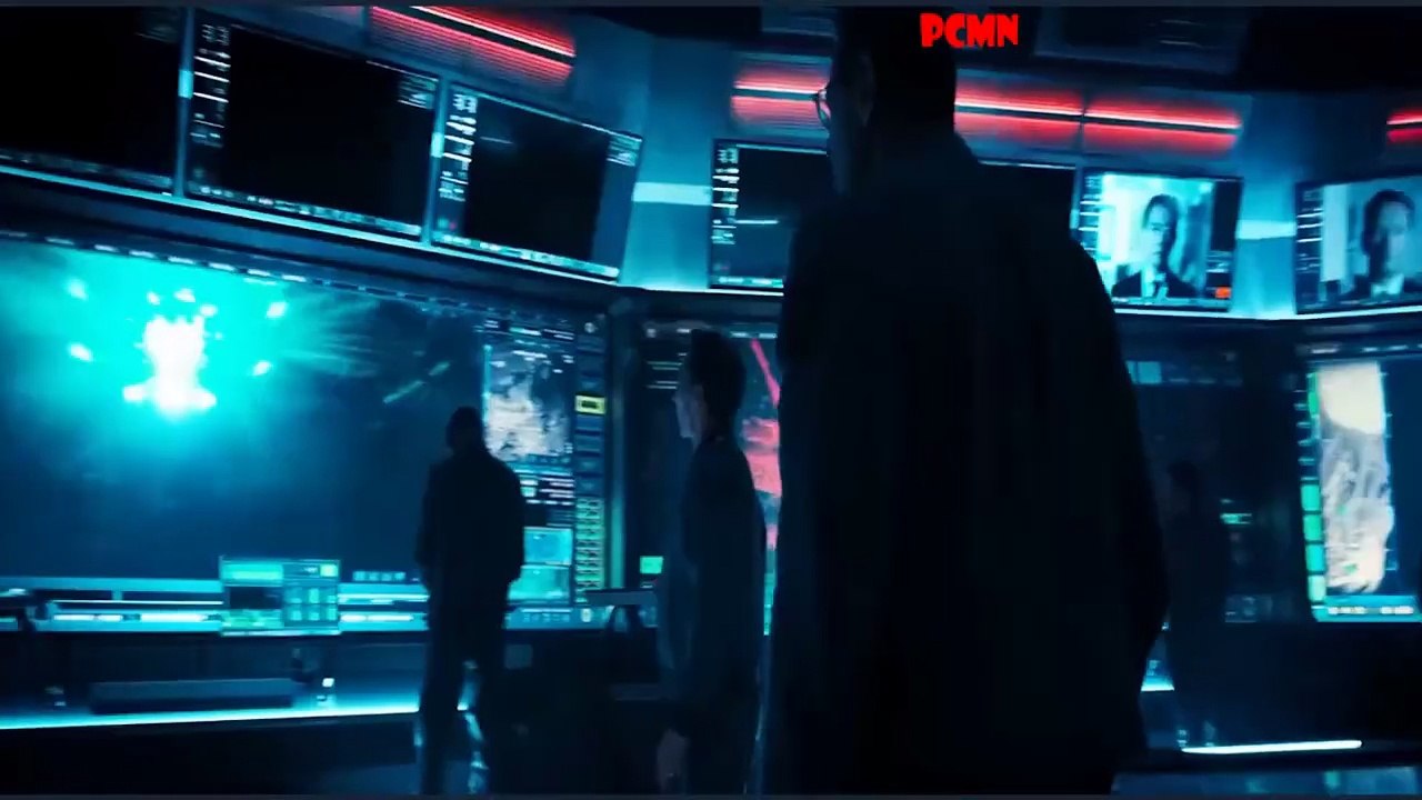 [Review Phim] 20 Năm Báo Thù Chưa Muộn, Người Ngoài Hành Tinh Quay Lại Tính Sổ Món Thù Năm Xưa