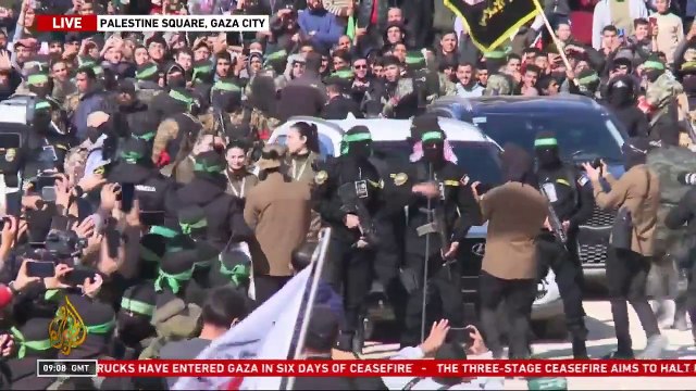 El momento en el que las cuatro rehenes israelíes son liberadas