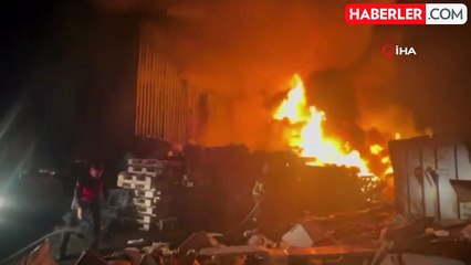 Kırklareli'nde Hurda Deposunda Yangın Kontrol Altına Alındı