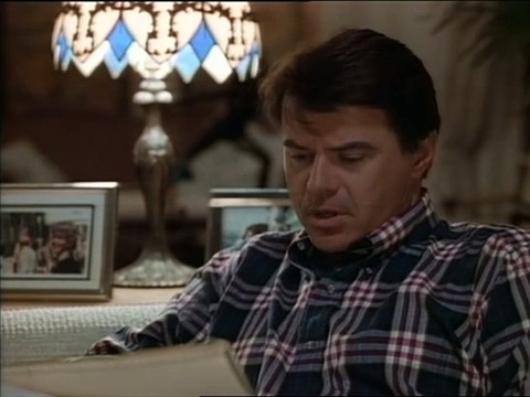 83 Horas hasta el Alba 1990 Español España Castellano - 83 Hours Til Dawn