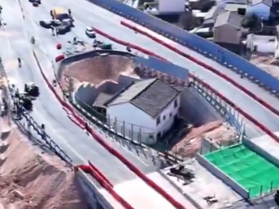 Opa will nicht ausziehen: Stadt baut Autobahn um sein Haus