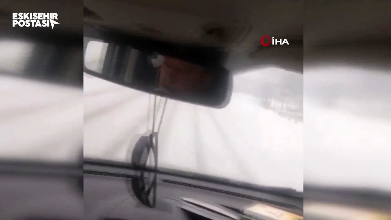 Eskişehir'in yüksek bölgelerinde kar yağışı etkili oldu! Muhtardan uyarı