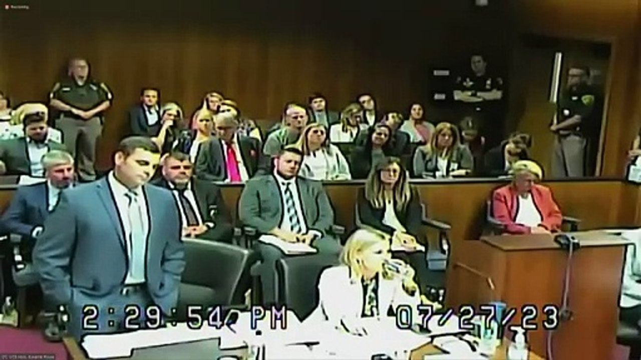 GRAPHIC_ Detective describes surveillance video of Oxford High School shooting