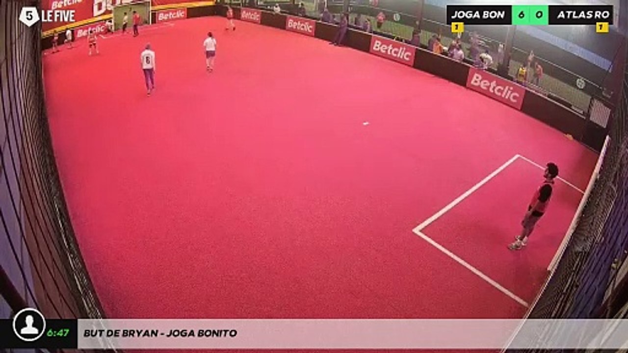 But de Bryan - Joga Bonito