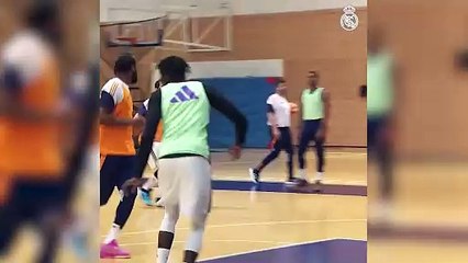 Bruno Fernando ya se entrena con el Real Madrid