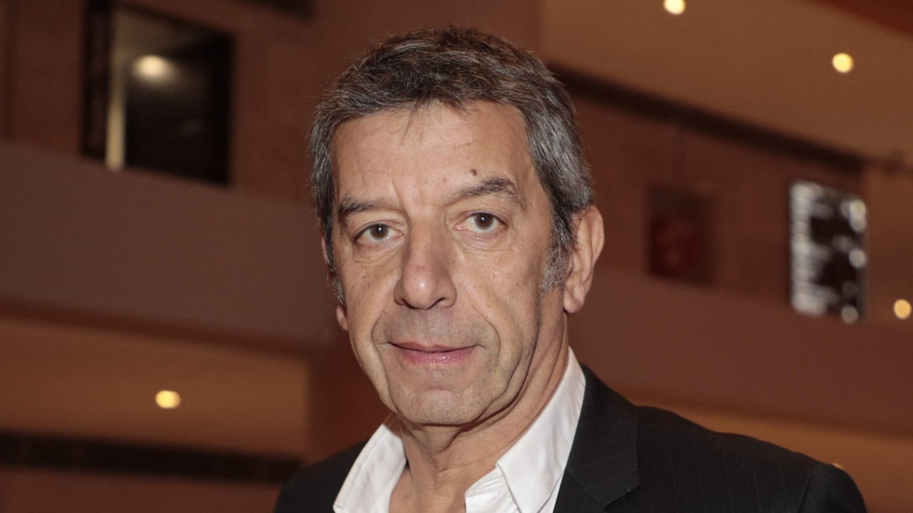 GALA VIDEO - Michel Cymes raillé en tant que co...