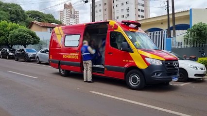 Jovem fica ferido ao cair de veículo elétrico no Centro
