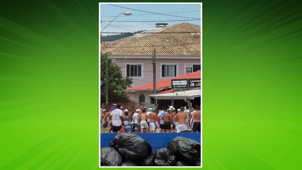 Confusão entre torcidas de Avaí e Figueirense antes do clássico