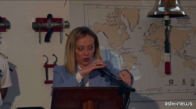 Meloni a Gedda sulla Vespucci: Nave ambasciatrice d'Italia