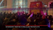 Kayserispor taraftarından futbolculara protesto!