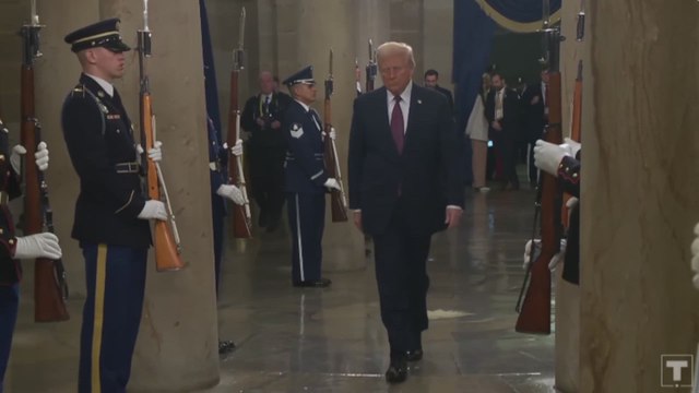 Deportaciones masivas y limitaciones al aborto: Así ha comenzado el mandato de Trump
