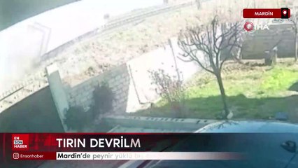 Mardin'de peynir yüklü tırı devrildi
