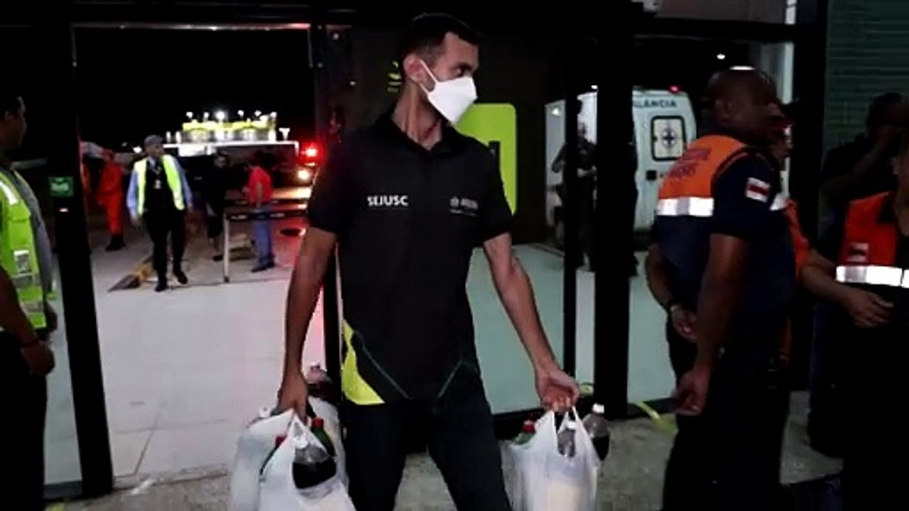 Governo condena 'desrespeito aos direitos fundamentais' de brasileiros deportados pelos EUA