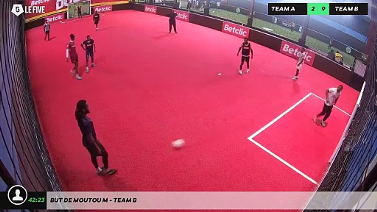 But de Moutou M - Team B