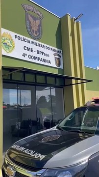 PR-323: BPFron apreende veículo carregado com cigarros contrabandeados em Cafezal do Sul