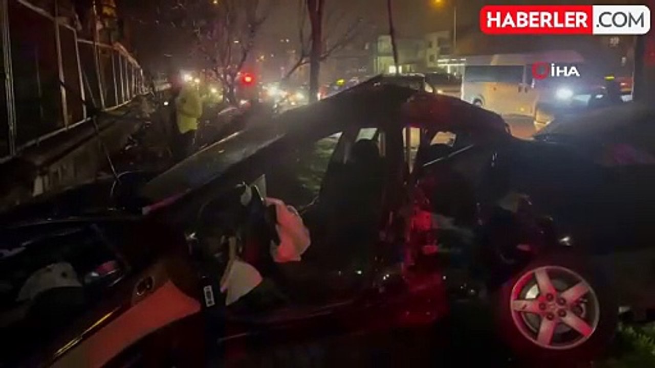 Bursada Trafik Kazası: 2 Ağır Yaralı