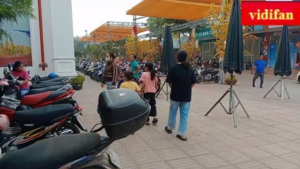 Tu Son supermarket on Tet holiday 2025