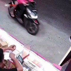 Pencurian di Konter Pulsa: Modus Pura-pura membeli