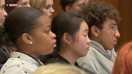 Le mémorial de la Shoah se meut en lieu de recueil de mémoire