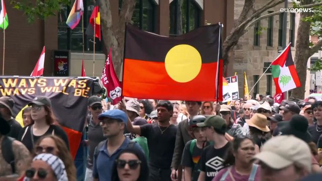 احتجاجات واسعة في يوم أستراليا تطالب بحقوق السكان الأصليين وتندد بالاستعمار