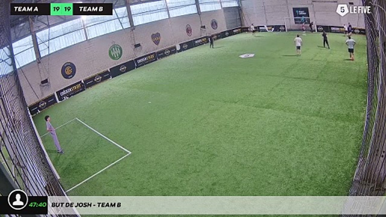 But de Josh - Team B