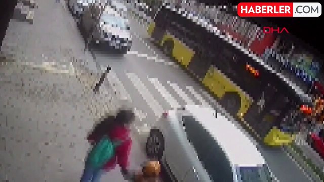 İETT otobüsünün çarptığı kadın hayatını kaybetti