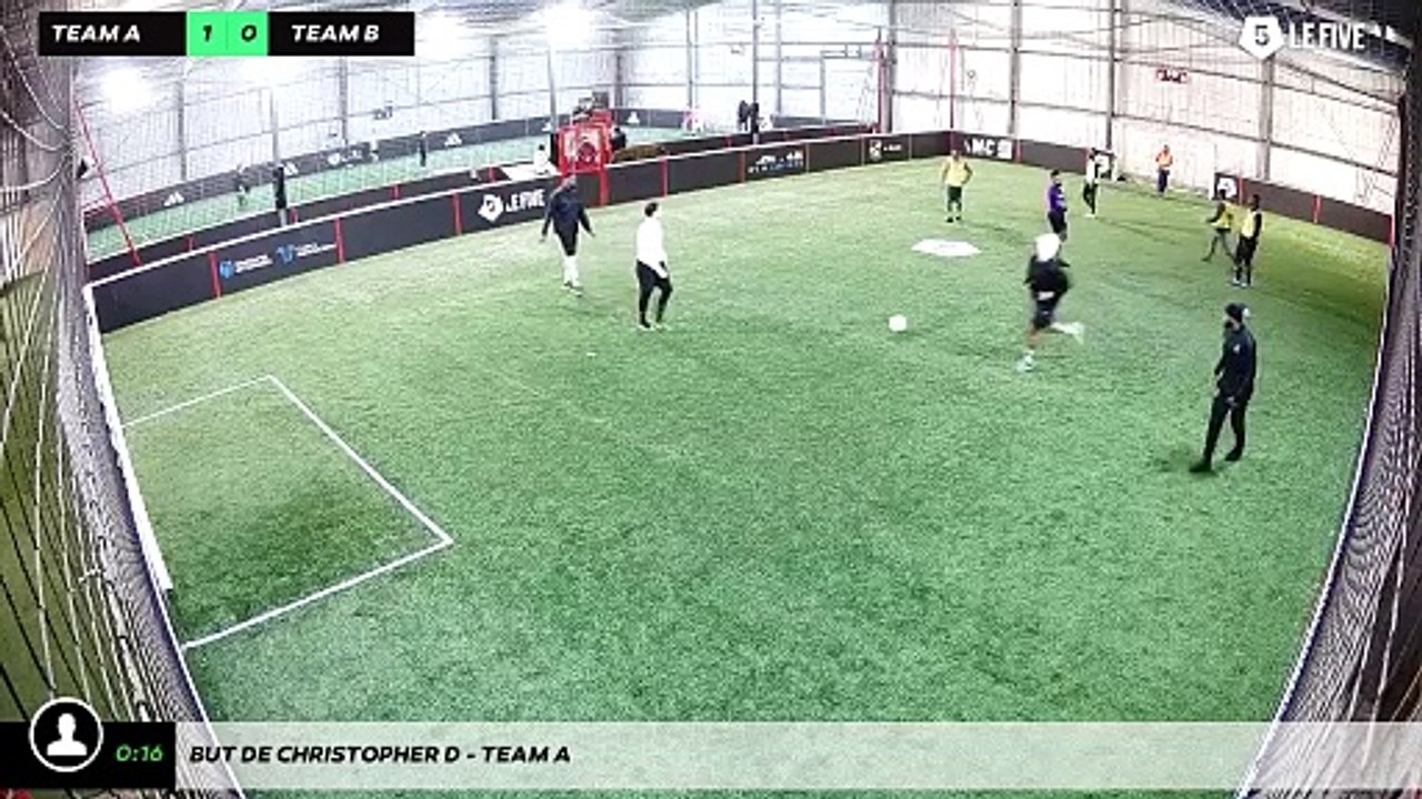 But de Christopher D - Team A