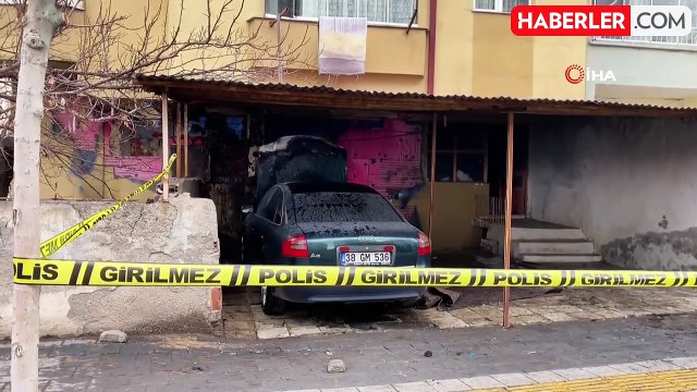 Sivas'ta Park Halindeki Araçta Kundaklama Şüphesi