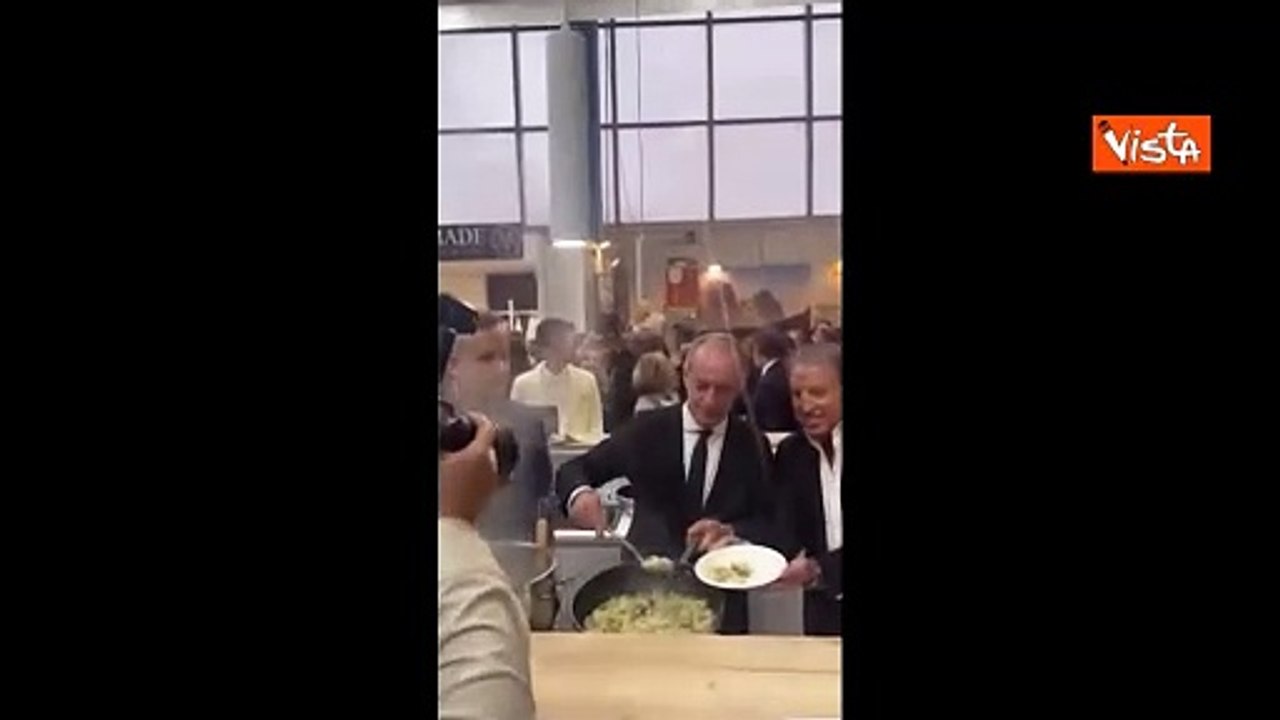 Zaia ai fornelli con lo chef David Perissinotto alla fiera dell'Alto Adriatico a Caorle