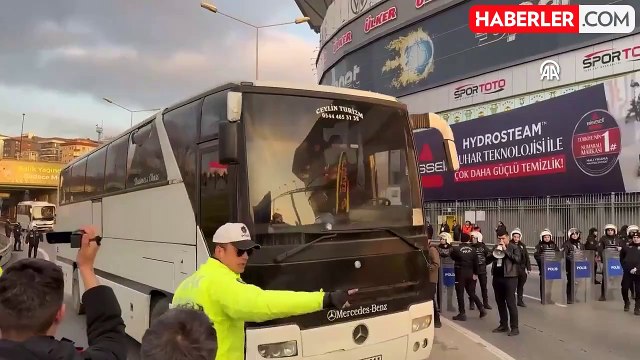 Fenerbahçe Göztepe CANLI izle! (ŞİFRESİZ) Fenerbahçe Göztepe maçı hangi kanalda, canlı yayın nerede ve nasıl izlenir?