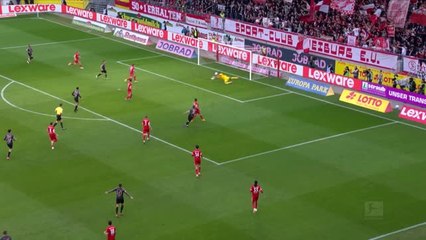 Kane scores again as Bayern edge out Freiburg