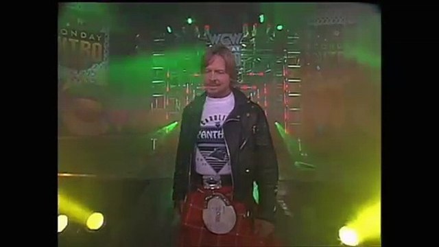 WCW Monday Nitro 12.09.1996 - Roddy Piper looks for payback against New World Order [Full Segment]