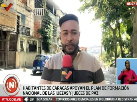 Caracas | Ciudadanos apoyan el plan de formación que reciben los jueces y juezas de paz comunal