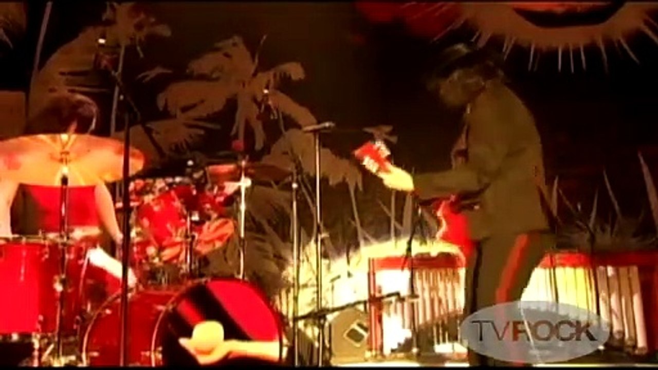 The White Stripes — Blue Orchid | from “The White Stripes - Peppermint Parade” · (2005) · TVROCK