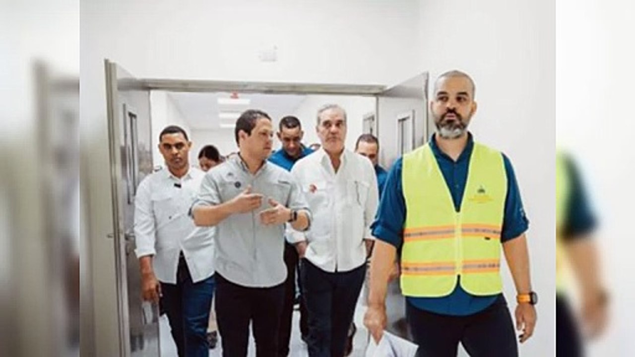 Supervisan avances en construcción hospital San Vicente de Paúl