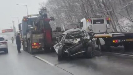 강원 원주 영동고속도로 10중 추돌...9명 중·경상 / YTN